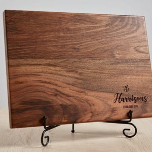 Personalized Walnut Charcuterie board, Engagement gift, Custom Cutting Board with Engraved names, Wedding gift for couple