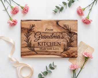 Custom Cutting Board Grandma | Recipe Board | Personalized Laser Engraved Walnut Mother's Day | Nanny Gift