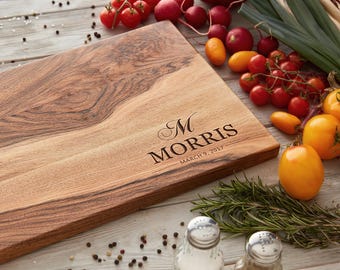 Custom Engraved Cutting Board, Realtor closing gift, Wood cutting board with engraved family name, Wedding anniversary gift for Him