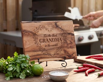 Custom Cutting Board for Mom | Personalized Kitchen Gift | Engraved Walnut Mother's Day Gift | Godmother Gift
