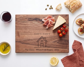 Personalized Cutting Board with House or Key Design, Christmas Gift for New Homeowners