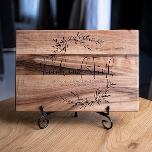 Custom Cutting Board, Wedding gift for couple, Personalized Charcuterie board for Bridal Shower, Kitchen Decor for Housewarming gift