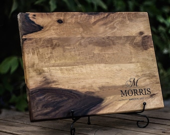 Planche à découper en bois, Cadeau d'anniversaire en bois personnalisé, Planche personnalisée unique, Ustensiles de cuisine gravés au laser