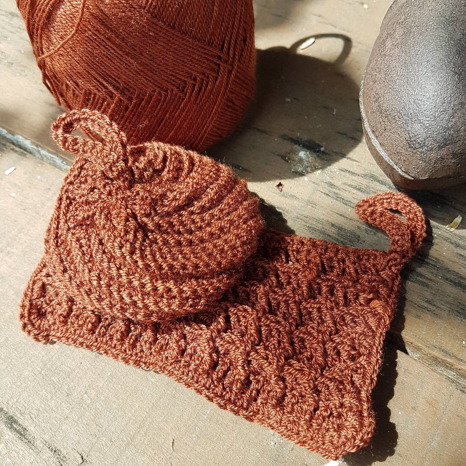 Lot de 2 Tawashis , 1 Rectangulaire Double Face et Un Rond , Marron