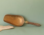 Antique Large French Brass Scoop with Wood Handle, 1900s Grocery Store Ladle, Farmhouse, Rustic Kitchen, Country Home Decor, Shabby Chic
