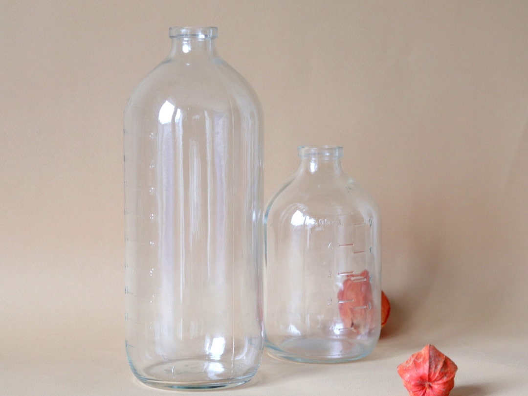 Vintage Graduated Glass Laboratory Bottles: 1950s Chemistry Flasks ...