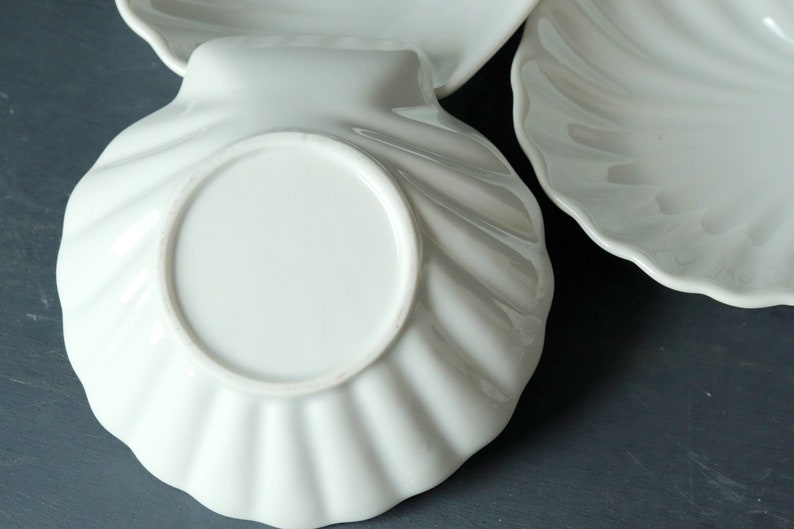 Vintage White Ceramic Shell Plates Small Seafood Bowls | Etsy