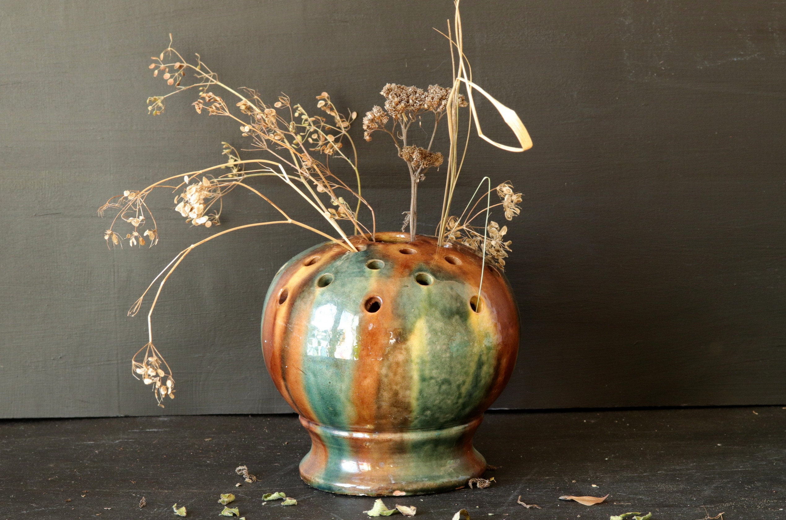 Français Vintage Pottery Flower Frog, 1930S Brown & Blue Holder, Rustique, Shabby Chic, Ikebana, Flo