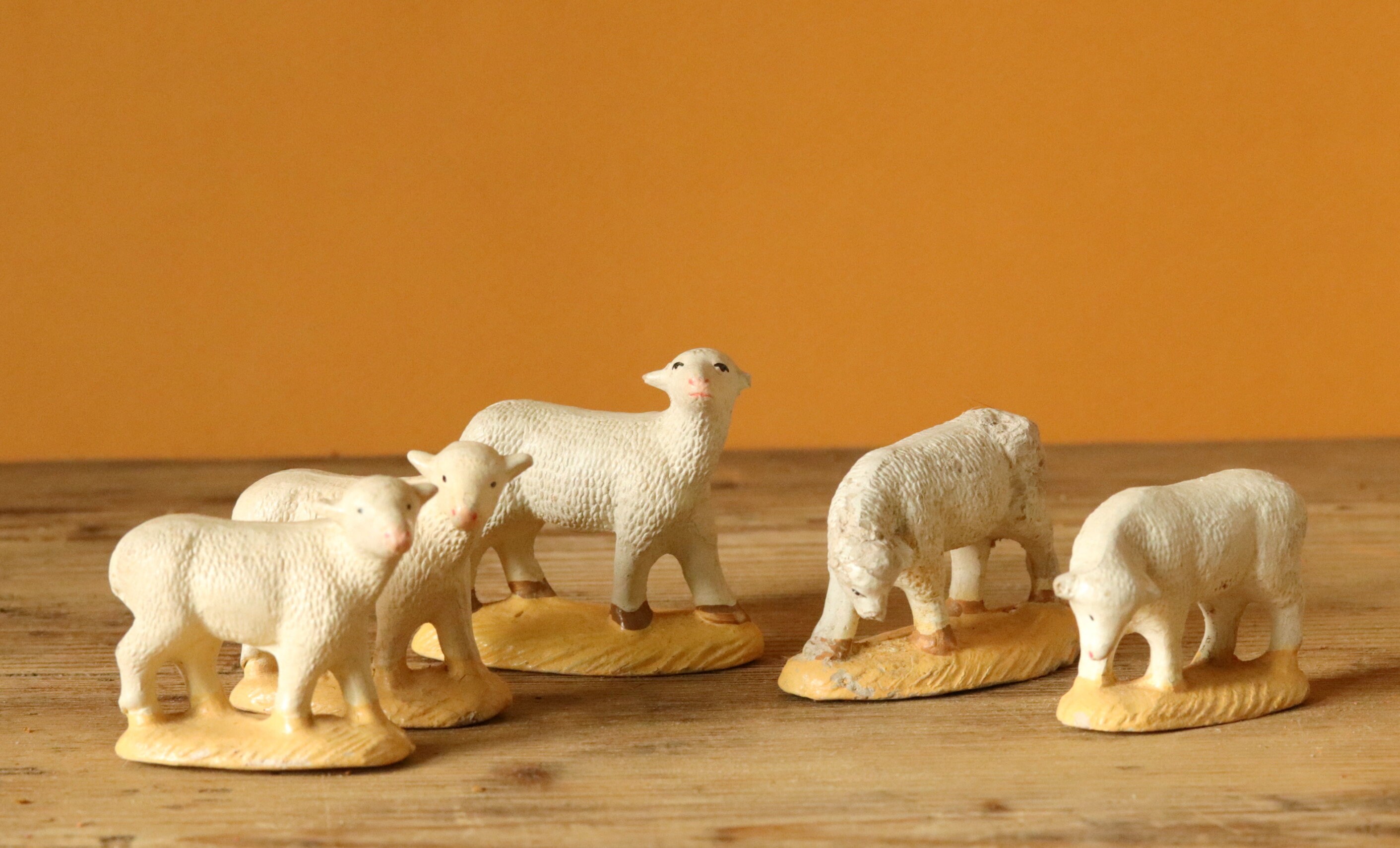 Figurines de Mouton Devineau Vintage 5 Français Pour Crèche, Santons d'animaux en Plâtre Traditionne