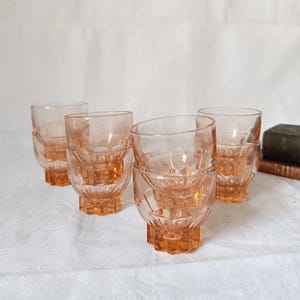 8 French vintage pink shot glasses, 1960s LUMINARC ROSALINE small glasses, retro glassware, glass wedding gift