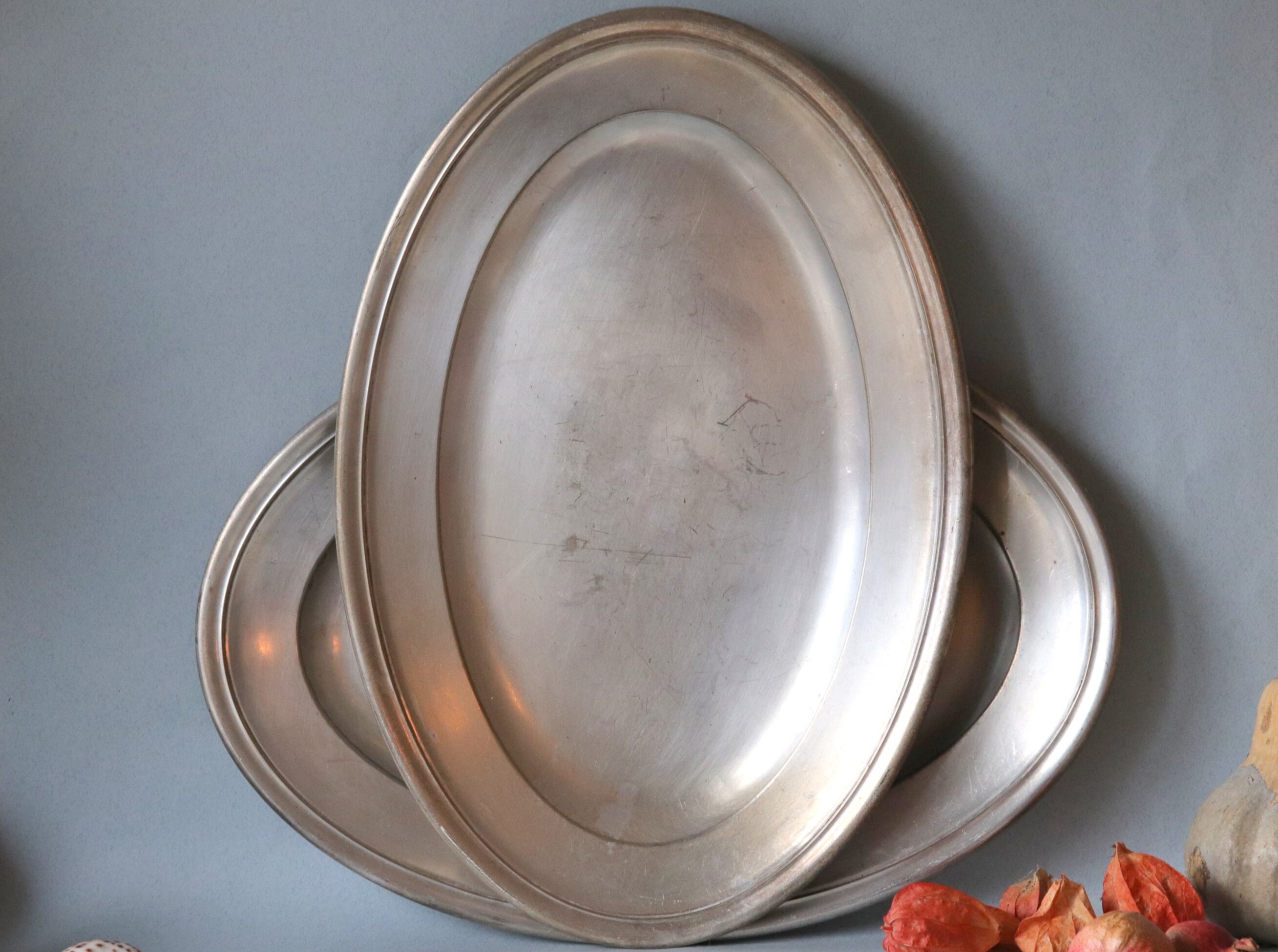 FÉLIX FRÈRES : plat rond en métal argenté - FR