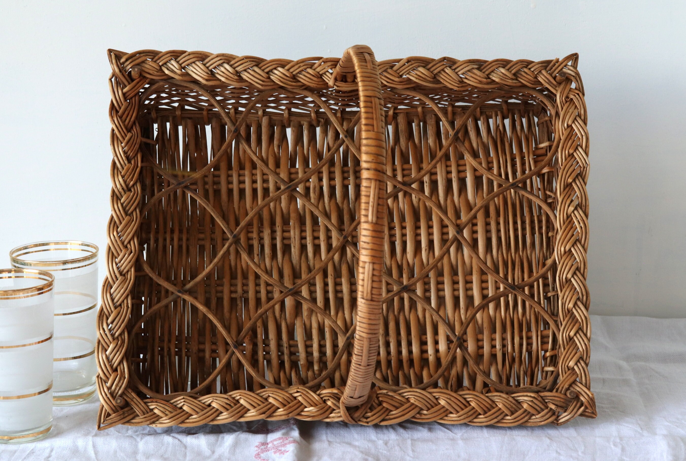 Footed Woven Basket With Dividers
