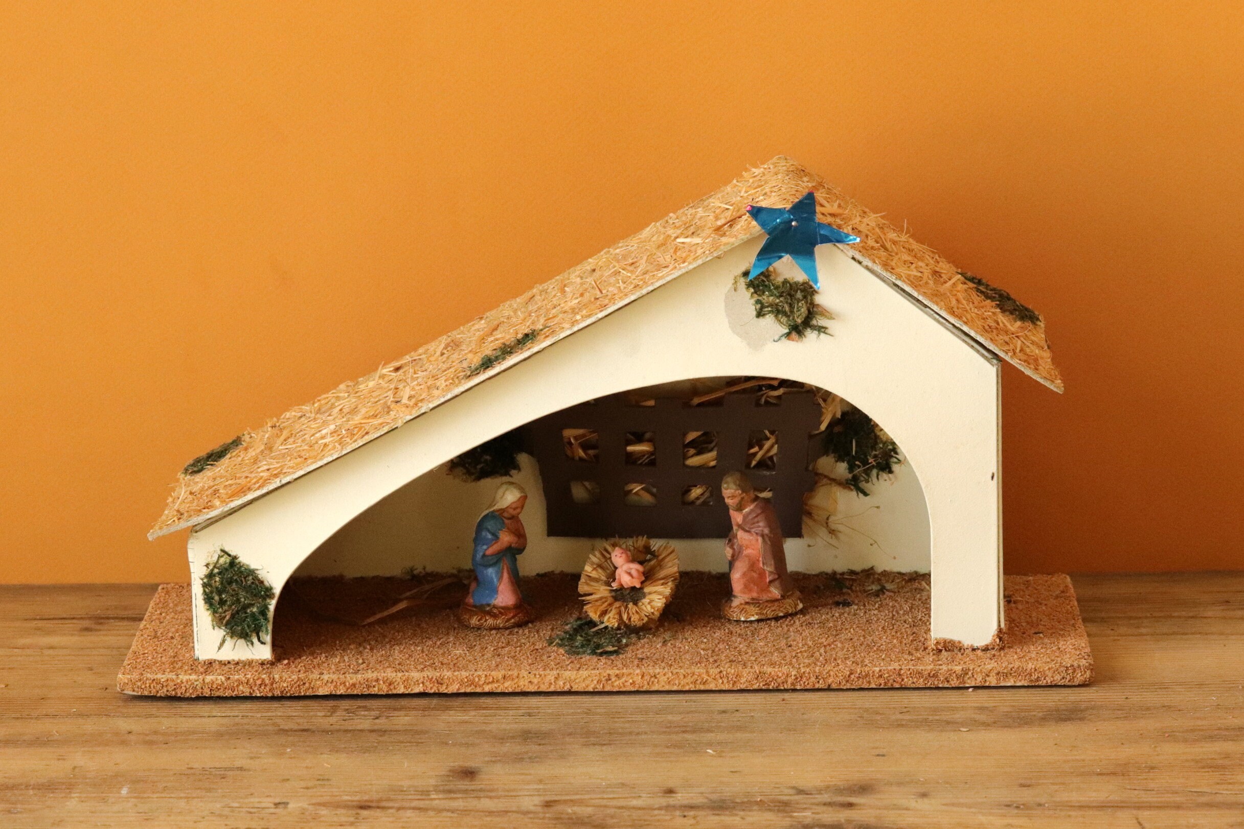 Français Crèche Vintage avec Figurines de La Sainte Famille, Crèche Rustique Santons Devineau Peints