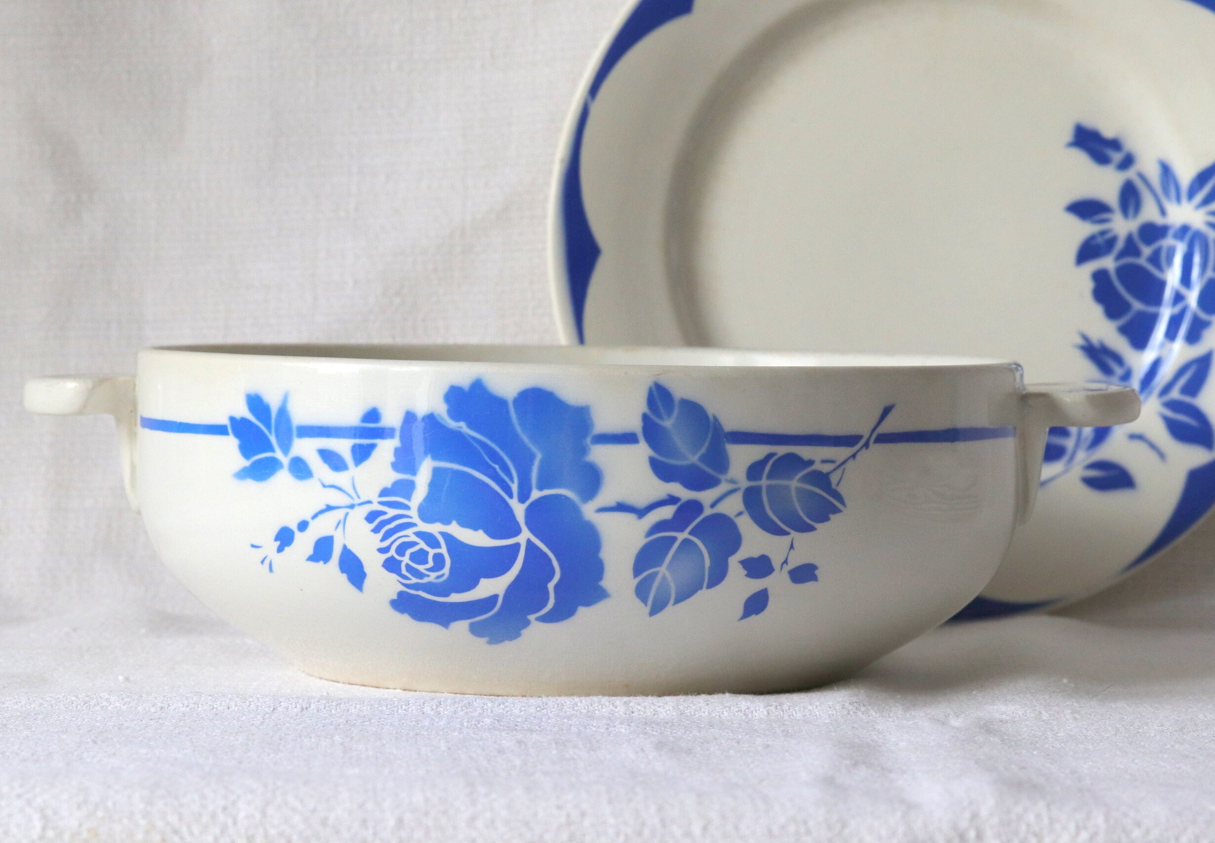 Français Antique Moulin Des Loups Soupe Tureen, 1930S Hamage Blue Rose Décor, Ferme, Saladier, Table
