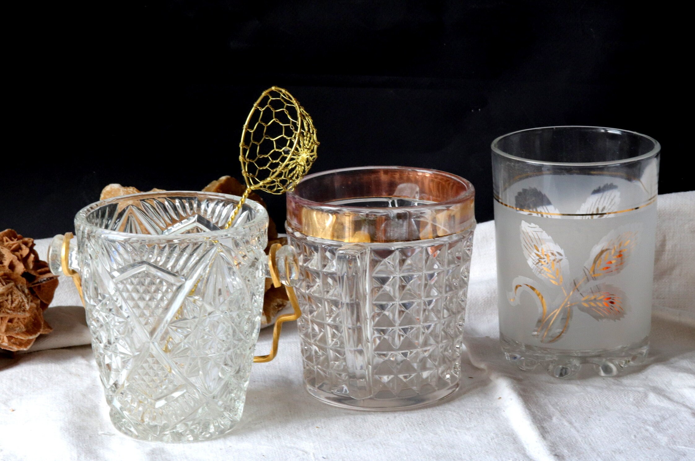 Ensemble de 3 Petits Seaux à Glace en Verre Pressé Vintage, Accessoire Bar Des Années 1960, Régence 