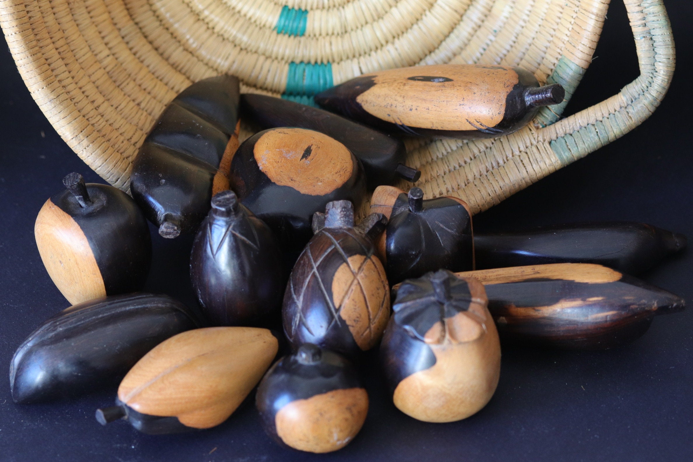 Vintage Carved & Turned Wooden Fruits, 14 Fruits Assortis, Tropical Wood, Natural Decor, Table Cente