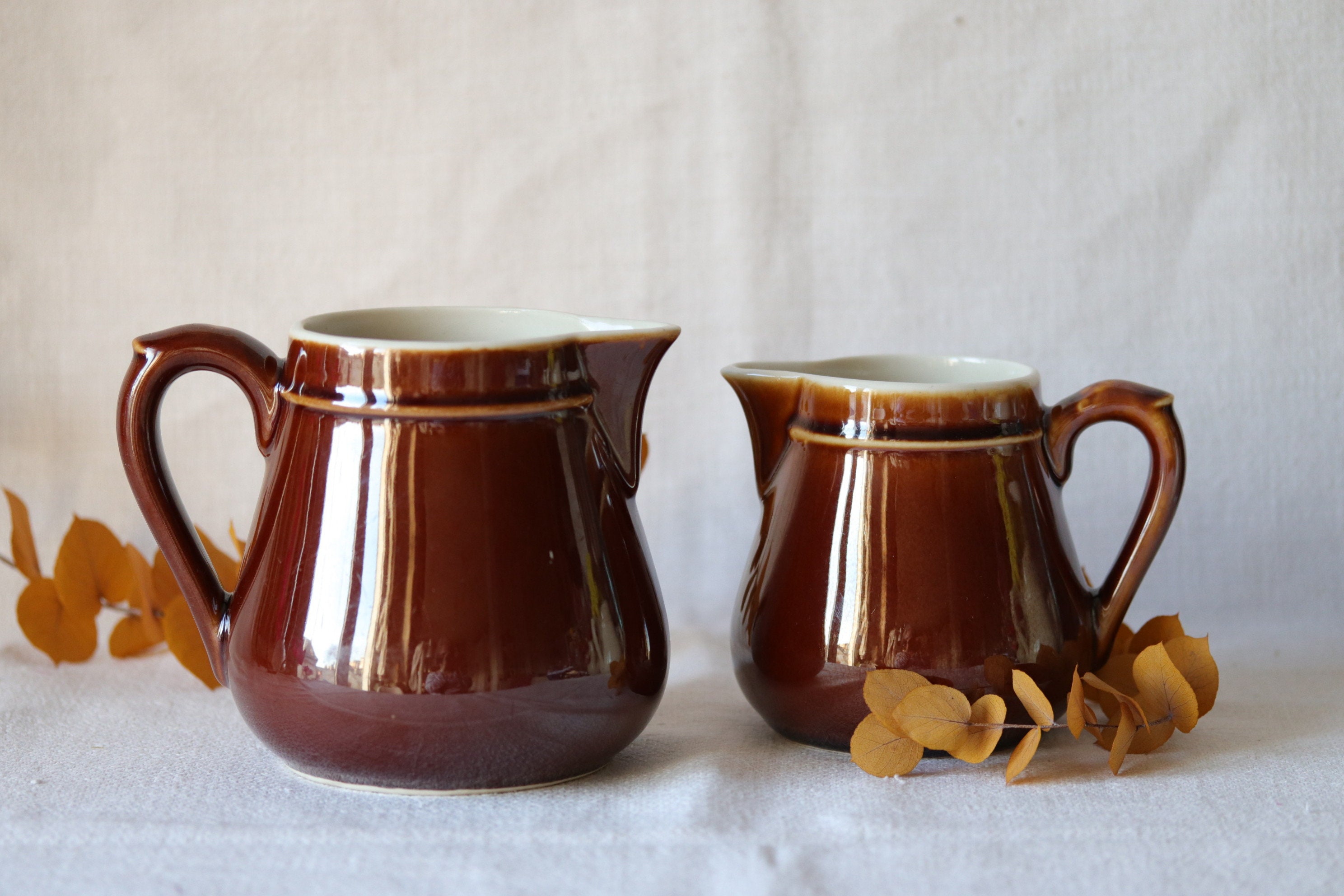 Pots de Lait en Grès Antiques, Crèmes Glacées Brunes Des Années 1900, Petits Pichets Vintage, Décor 