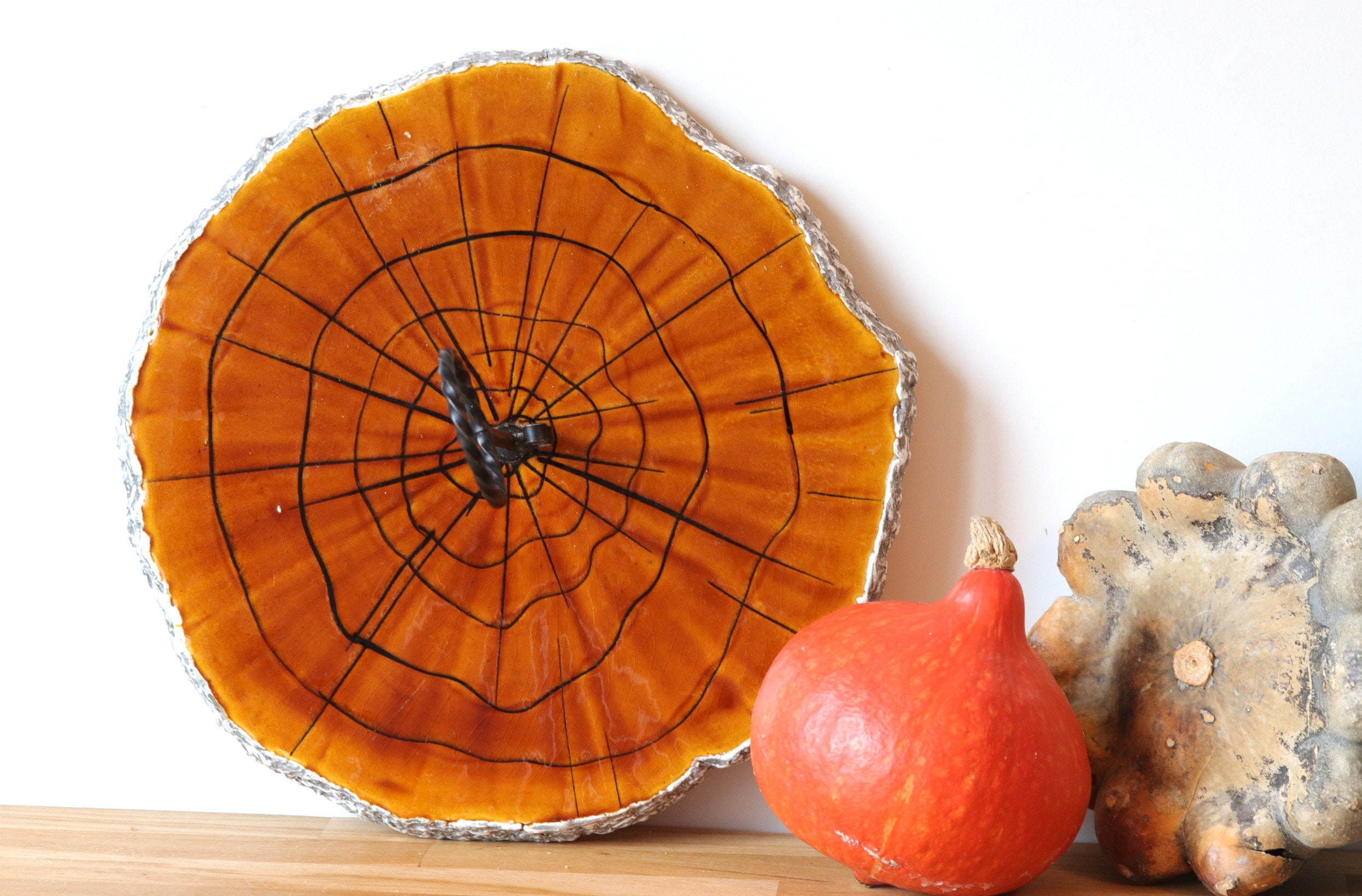 Français Vintage Faux Wood Decor Ceramic Cheese Board, Grand Plateau Rond Des Années 1950, Poignée e