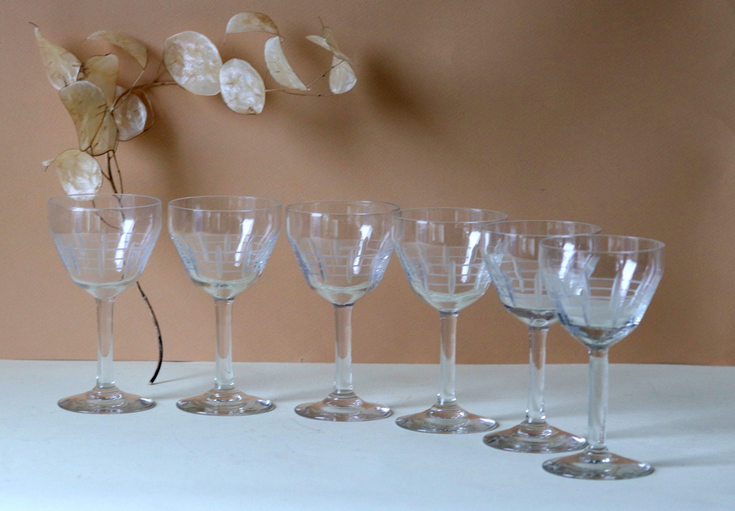 Verres à Tige Vintage 6 Français avec Décor Ciselés, Verres Vin Des Années 1950