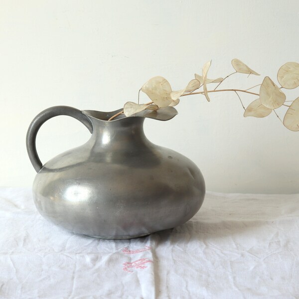 French Vintage Pewter Jug from Lucien HOUZEAUX with Large Spout and Handle, Rustic 1920s Metal Water Jug