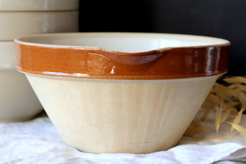 large mixing bowl with spout
