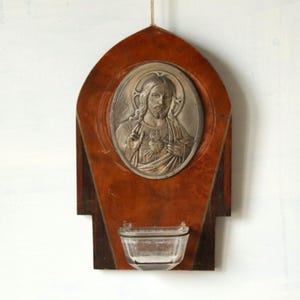 French Vintage Marble Holy Water Font with Sacred Heart of Jesus, Oval Metal Christ Portrait and Glass Stoup, Art Deco Religious Wall Decor