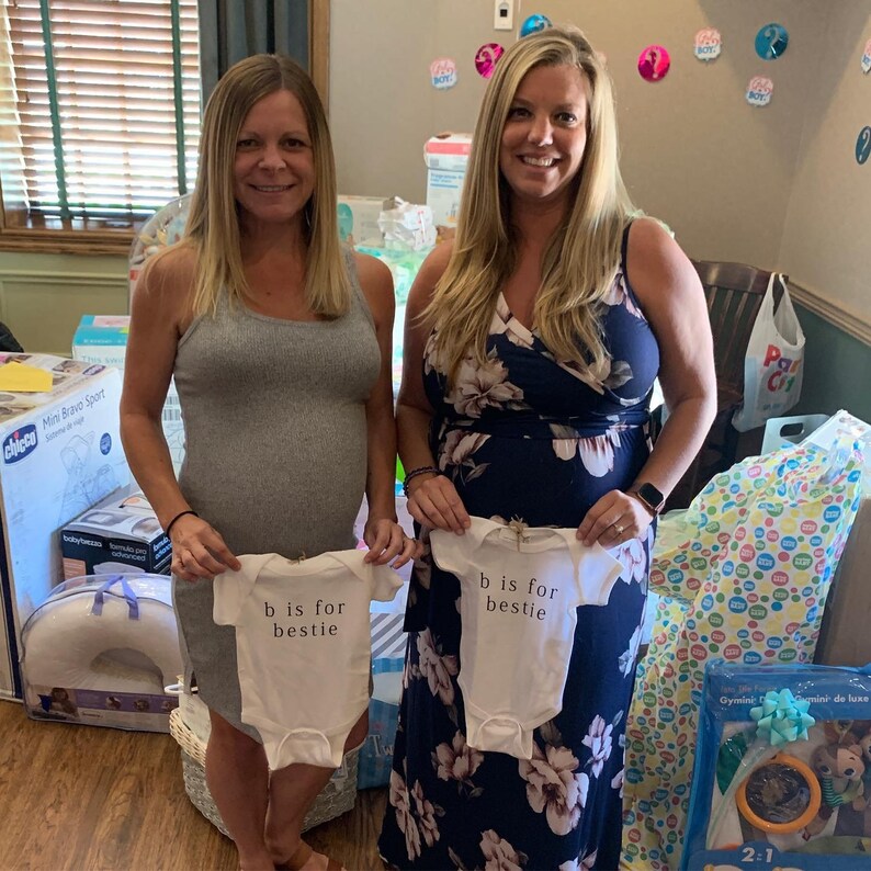 Custom Gifts. Matching Baby Onesie B is for bestie Onesie Best Friends Bestie Baby Shirt Toddler T-shirts Kids Clothing