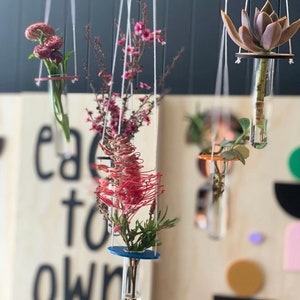 Oval Sea Green Posie Keep-oh Hanging Vase Propogation Flower Hanger Hanging Bud Vase Handmade Sustainable Off Grid Studio image 3