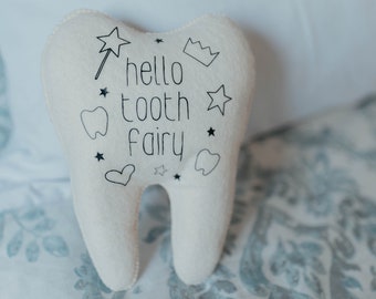 Tooth Fairy Pillow, felt tooth pillow, lost tooth pillow, tooth pillow for girls, tooth pillow for boys, tooth fairy visit