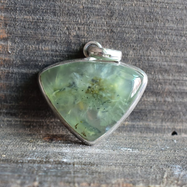 natural yellow prehnite pendant,925 silver pendant,pendant for women,natural prehnite rutile pendant,handmade pendant,natural prehnite