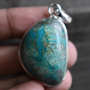 natural chrysocolla druzy pendant,925 silver pendant,high quality chrysocolla pendant,chrysocolla pendant,gemstone pendant,unique shape
