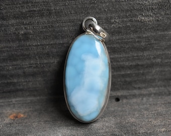 Wisiorek z naturalnym kamieniem szlachetnym AAA Larimar, srebro próby 925