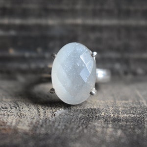 AAA Quality faceted gray moonstone ring,natural gray moonstone ring,925 silver ring,gemstone ring,moonstone ring,natural moonstone ring
