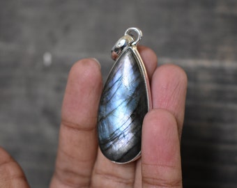 AAA Purple Labradorite Pendant, 925 Sterling Silver