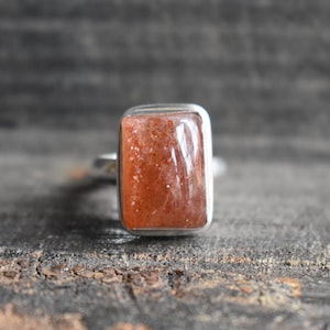 sunstone ring,natural sunstone ring,925 silver ring,orange sunstone ring,sunstone gemstone ring,sunstone,square shape ring,gemstone ring