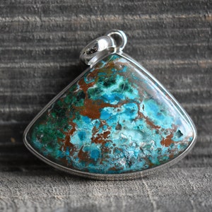 natural chrysocolla druzy pendant,925 silver pendant,high quality chrysocolla pendant,chrysocolla pendant,gemstone pendant,unique shape