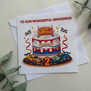 Carte d'anniversaire personnalisée en forme de gâteau de voiture, FILS, PETIT-FILS, NEVEU, tous les prénoms, âge et parenté.