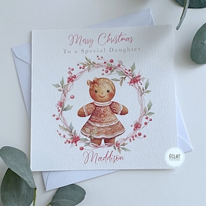 Carte de Noël personnalisée fille rose, petite-fille, nièce, fille en pain d'épice et couronne de Noël