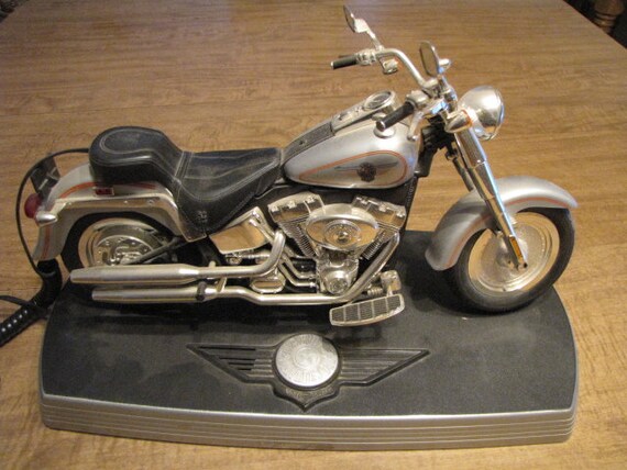harley davidson 2003 fatboy telephone