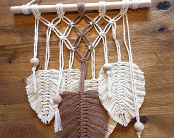 Makramee Wandbehang Blätter, Federn / Wanddekoration aus Baumwolle / Macrame Federwandbehang / Boho Dekoration / Geschenk Wohnungseinweihung