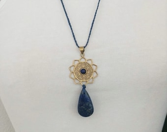 Lapis lazuli necklace / Lapis jewellery / Brass jewellery / Necklace her and him / Flower of life / Gemstone necklace / Long necklace stone