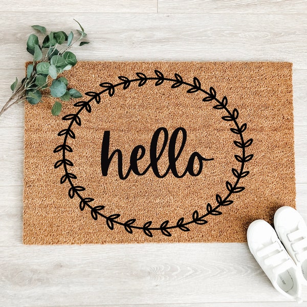 Hello Laurel Wreath Doormat – Wedding Gift - Welcome Mat – Fall Decor - Fall Doormat – Front Porch Decor – Outdoor Rug