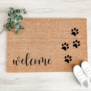 Welcome with Paw Print Doormat – Cute Dog Doormat – Fall Doormat - Fall Decor - Welcome Mat  – Pet Lover Doormat