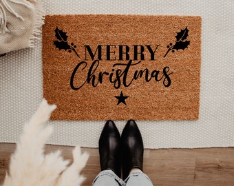 Merry Christmas Holly Doormat – Winter Decor - Front Porch Decor - Christmas Decor - Welcome Mat – Outdoor Rug – Christmas Doormat