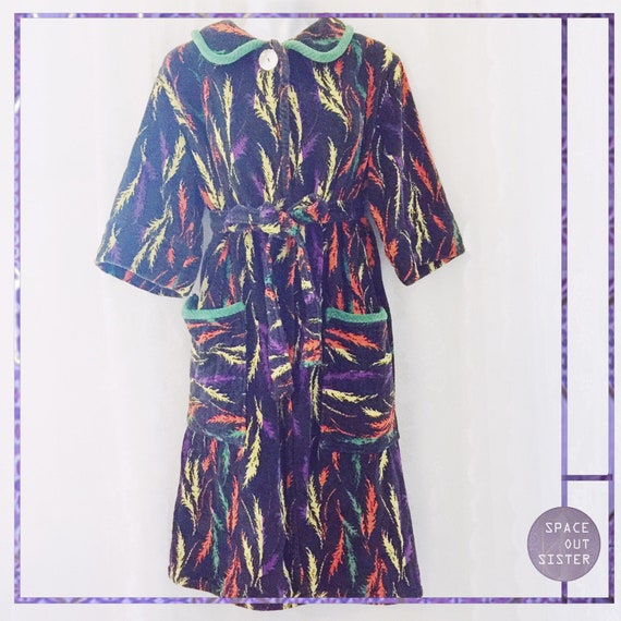 Vintage Feather Glow 80s Robe
