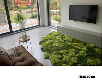 Hand-Tufted Moss Green Rug: Plush Polyester Area Rug, 2.6x6.5ft