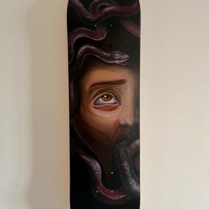 Schlangenzungen-Skateboard-Deckanstrich