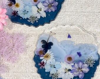 Handmade Dried Flower Resin Coaster/ Colorful Floral Tray (12cm)/ Blue coasters/ handmade flower coasters/ Housewarming gift/ home deco