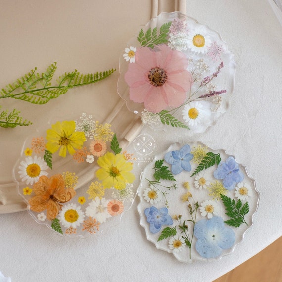 Handmade Resin Coasters/ real flower coasters/ handmade coasters with real flowers/ home decor/ blue flower coasters/ yellow flower coasters