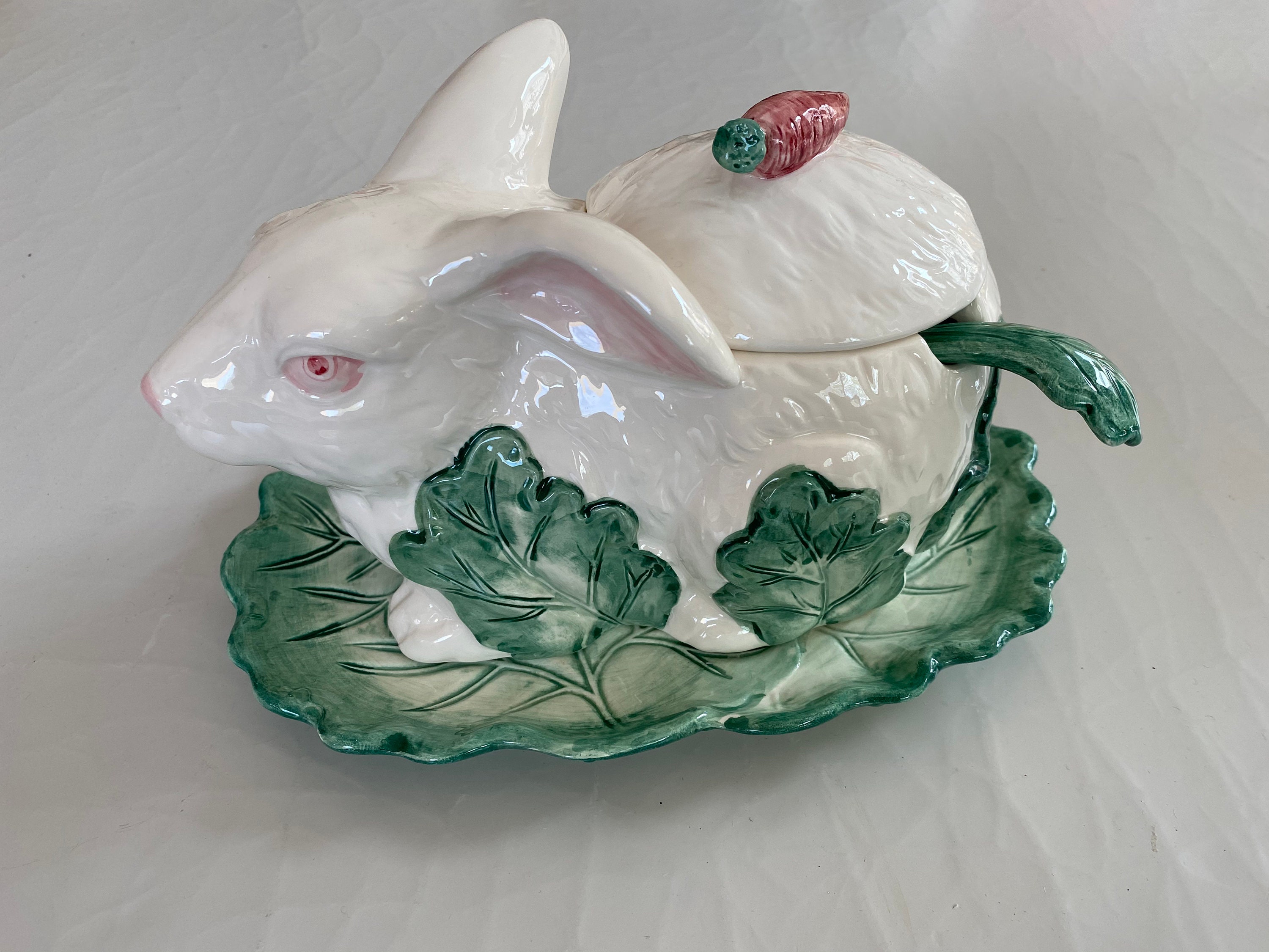 Vintage White Bunny Rabbit Cabbage Leaf Soup Tureen Etsy